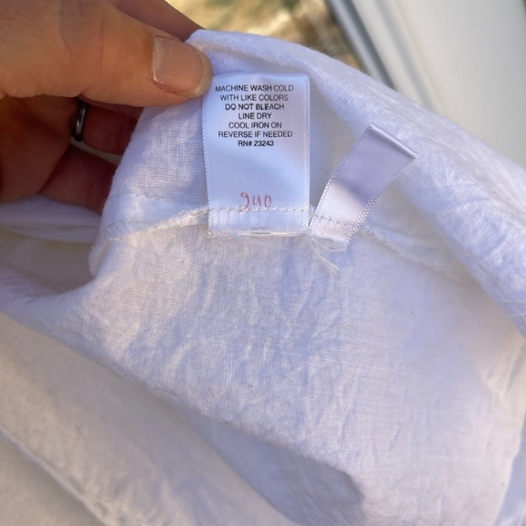 New York and company white eyelet V-neck sleeveless wrap dress size S - Picture 11 of 12